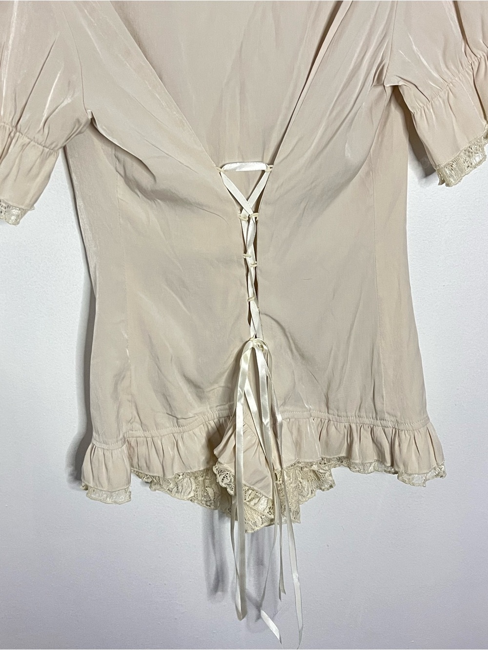Scarlet Darkness Ladies Victorian Blouse Lace Up Pleated Shirt in Apricot Medium - Picture 9 of 10
